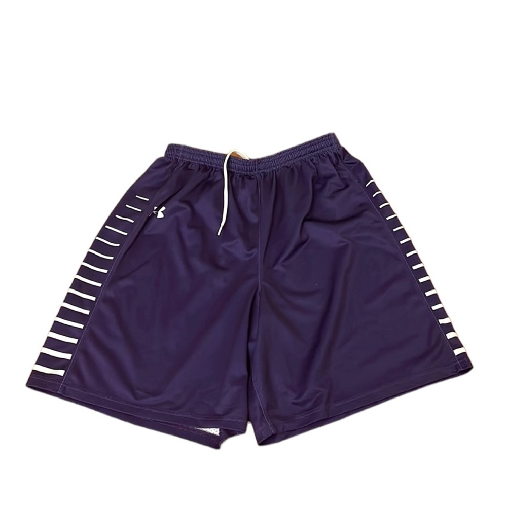 Under Armour Men’s Nylon Shorts. Dark Purple. Size L. GUC.